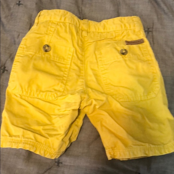 Burberry Chino Mustard Shorts -2Y - Picture 2 of 5